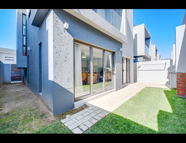 3 BEDROOM HOUSE FOR SALE IN BRYANSTON